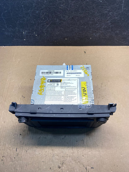 2007-2014 Chevrolet Tahoe AM FM Radio CD Player w Aux Bluetooth AE7823 DG6