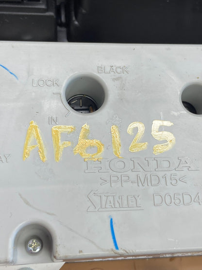 2005 to 2010 Honda Odyssey Radio Climate Control Dash Trim Bezel AF6125 DG6