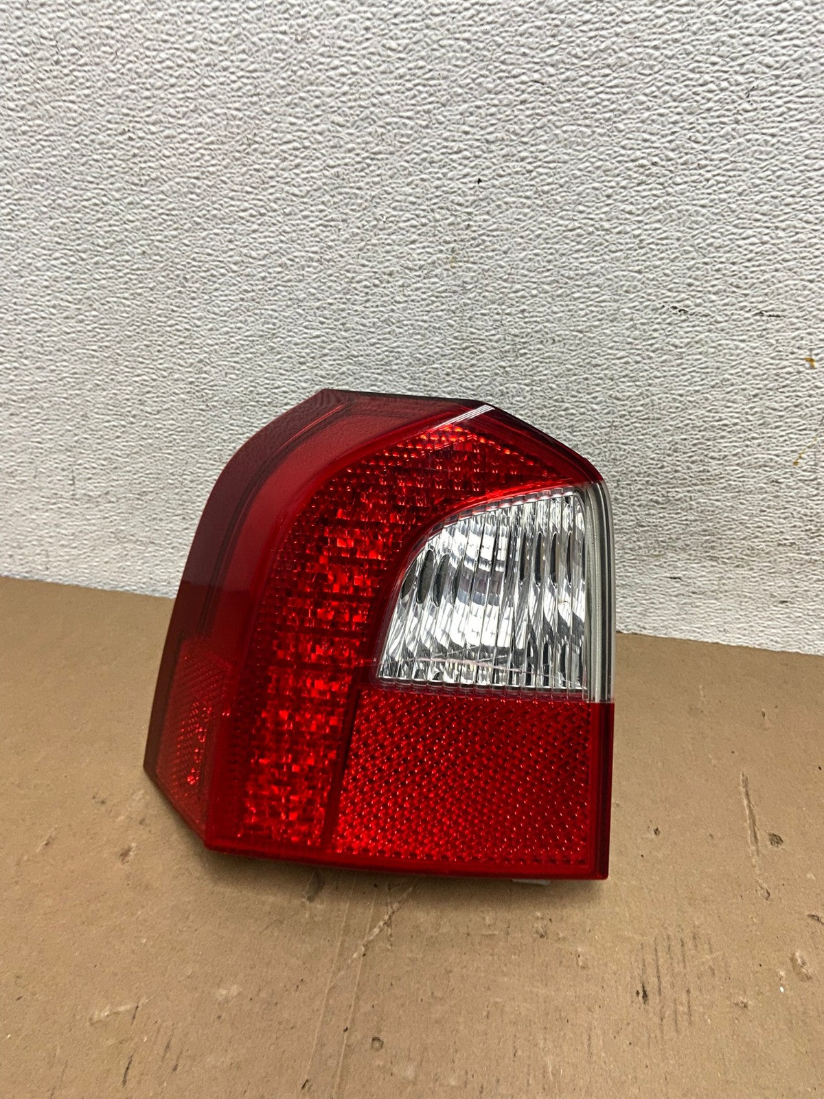 2008 to 2013 Volvo XC70 V70 Left Driver LH Tail Light Lower AD7888 LK0