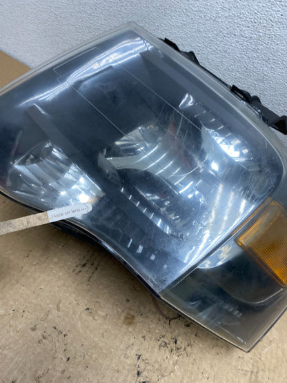 2007 - 2014 Ford Expedition Left Driver LH Side Headlight Halogen AG2409 DW5
