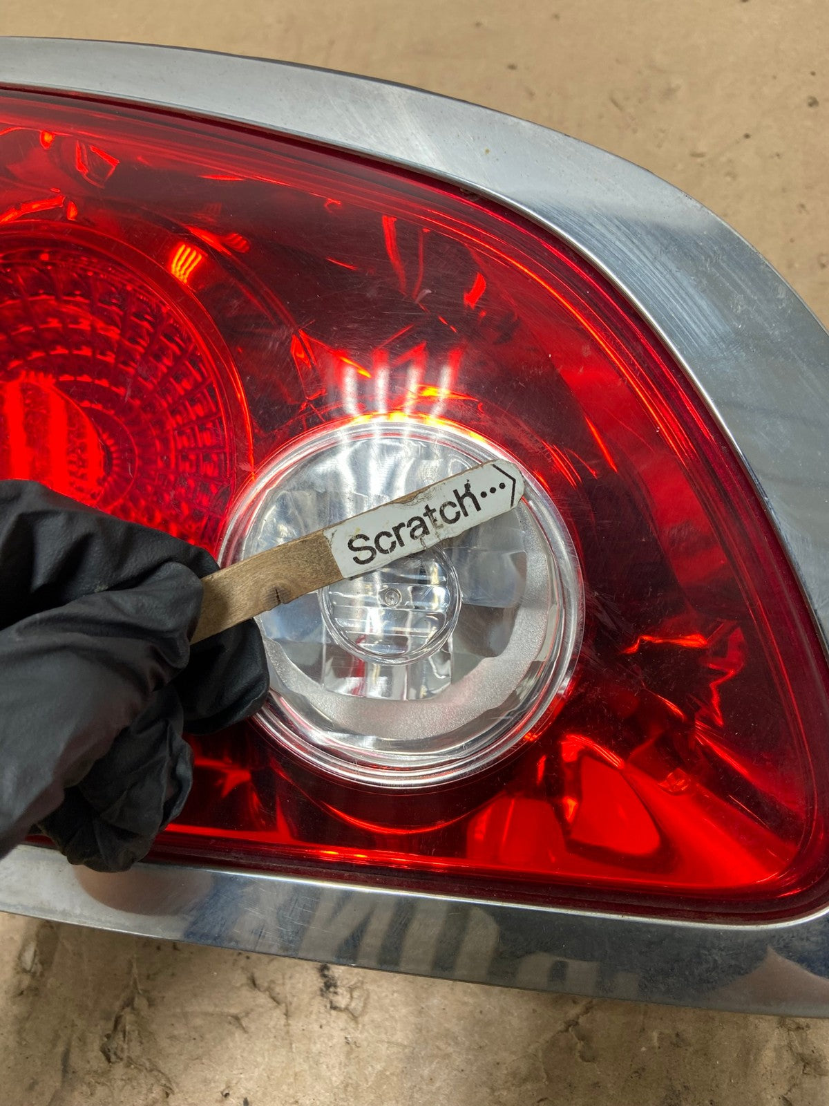 2008 - 2012 Buick Enclave Left Driver Lh Inner Tail Light AG5465 LK4