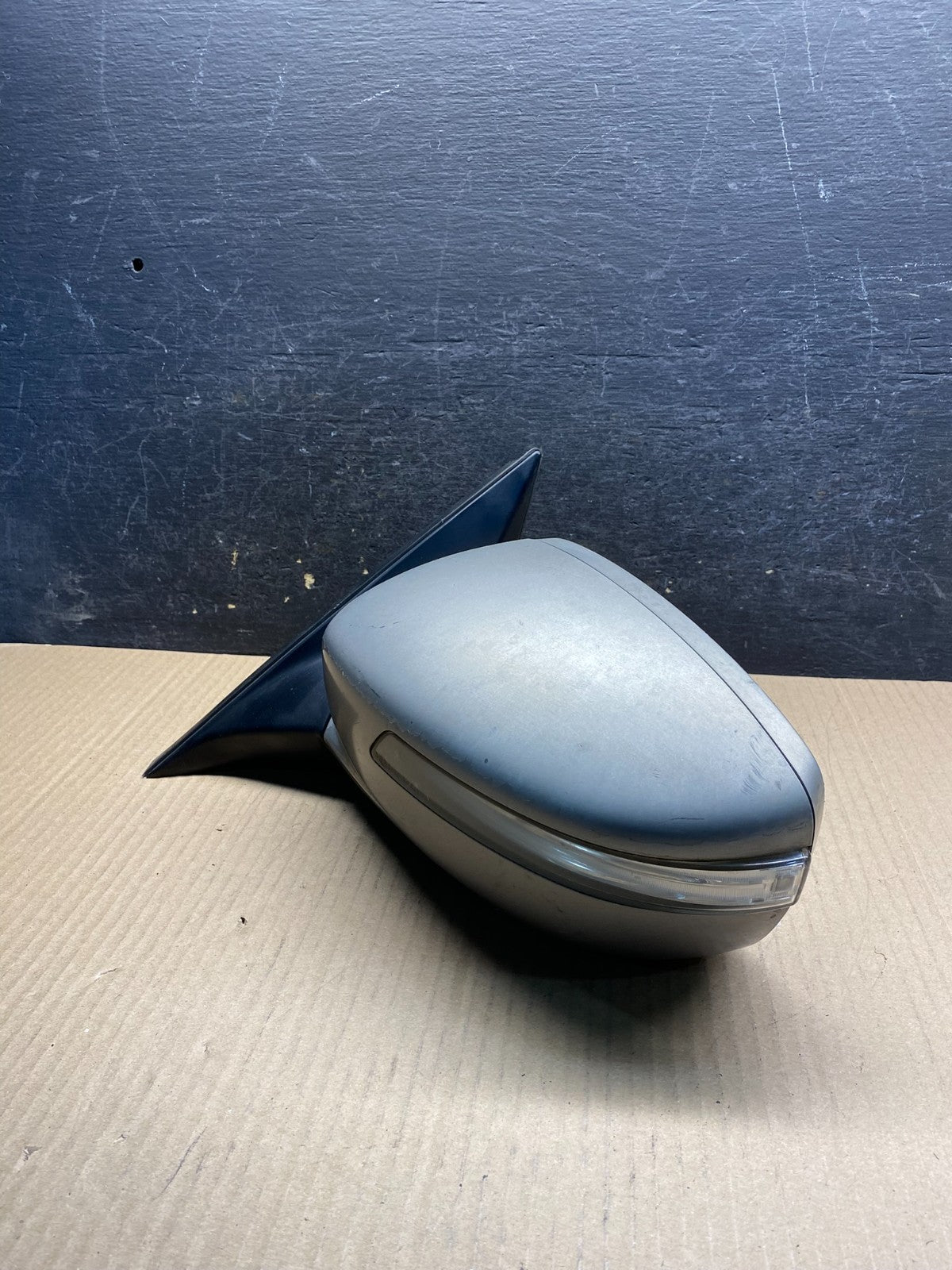 2009 to 2014 Hyundai Genesis Sedan Left Driver Turn Signal Door Mirror AI0324 DG2