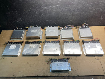 Mix of 10 Mercedes ECM Engine Computer Module W7231 PS0