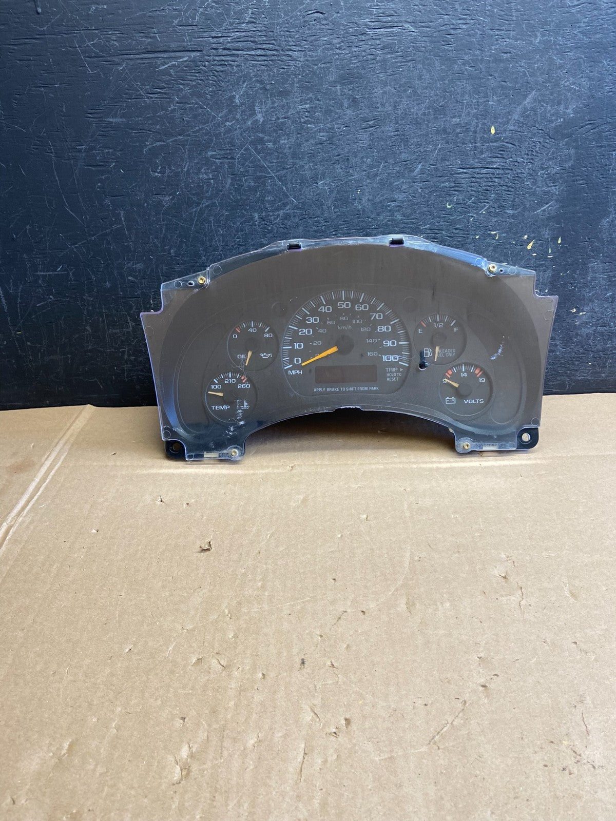 1996 to 2000 Chevrolet Express Speedometer Cluster Gauge AI6302 DW0