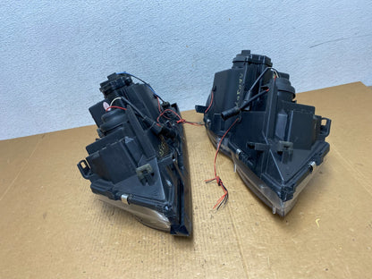 2002-2005 BMW E46 3 Series Left+Right Set Side Headlights AE03678