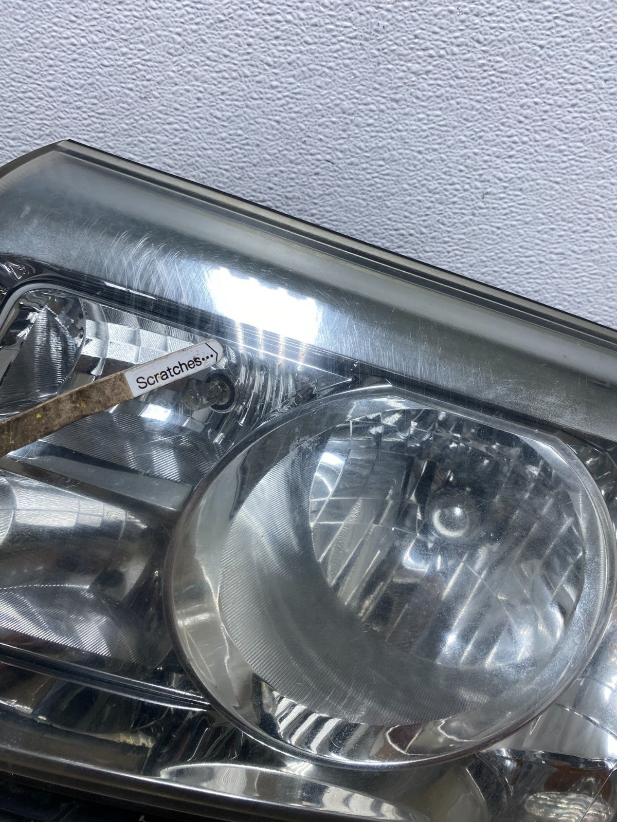 2009 2010 2011 Honda Pilot Left Driver LH Halogen Headlight AD8136 DW3