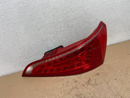 2009 to 2012 Audi Q5 Right Passenger RH Side Tail light AF4296 LK2