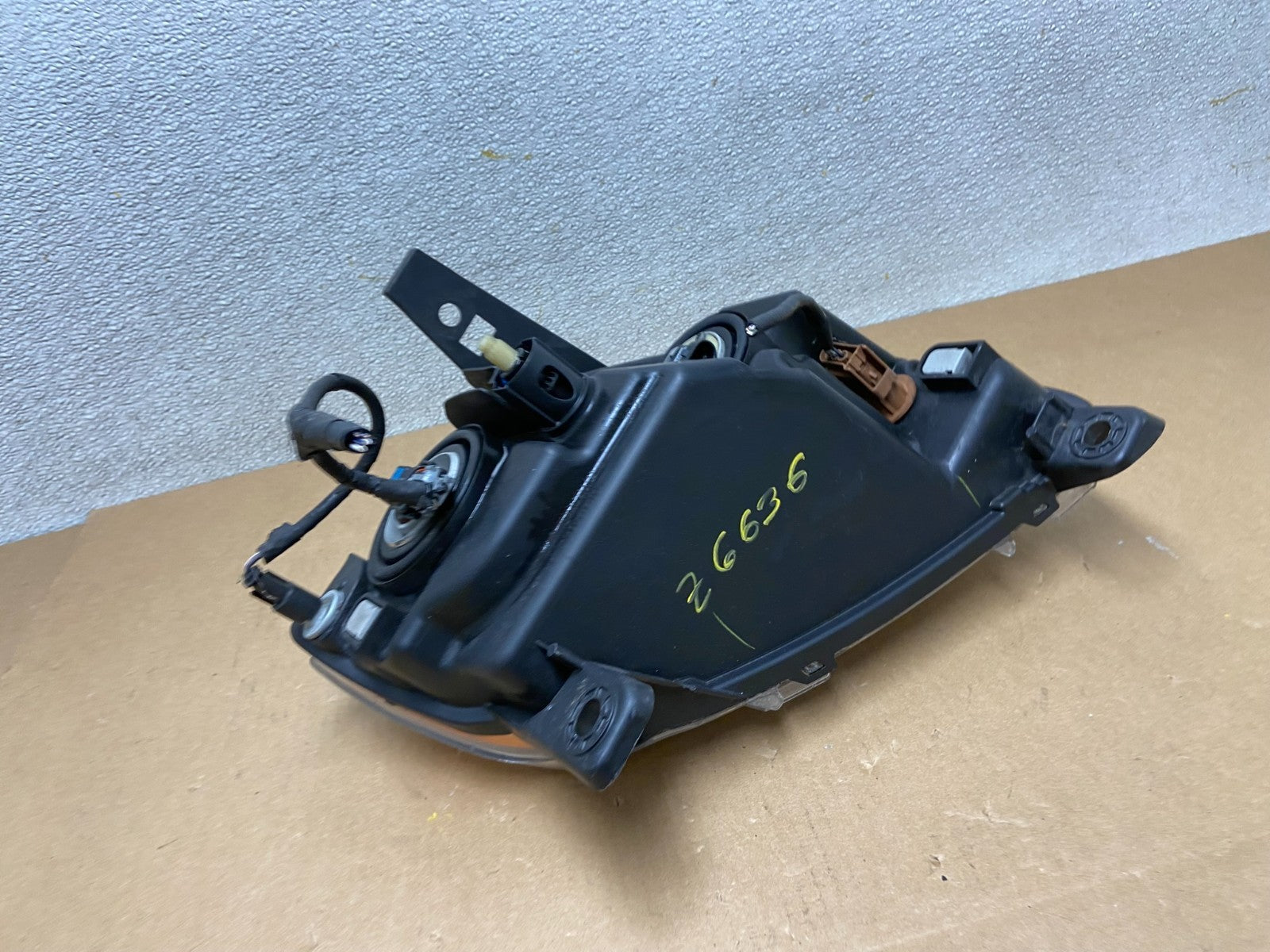 2011 to 2013 Jeep Grand Cherokee Halogen Left Driver Lh Headlight Oem Z6636 DW8