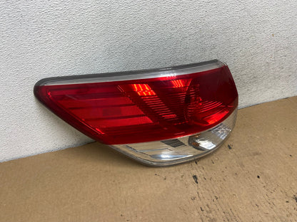 2013 to 2016 Nissan Pathfinder Left Driver Lh Side Tail light AG2328 LK2