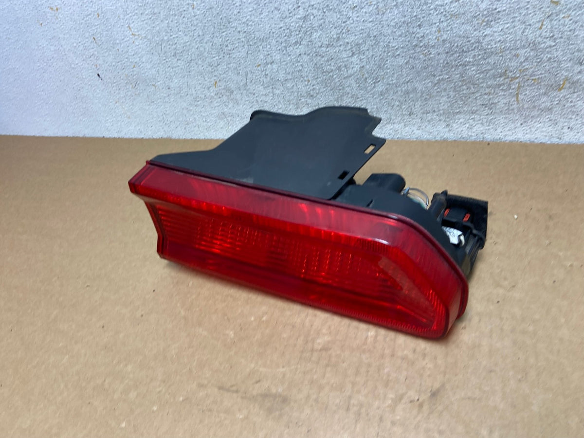 2011 to 2014 Dodge Challenger Right Passenger RH Side Tail Light AI2628 LK1
