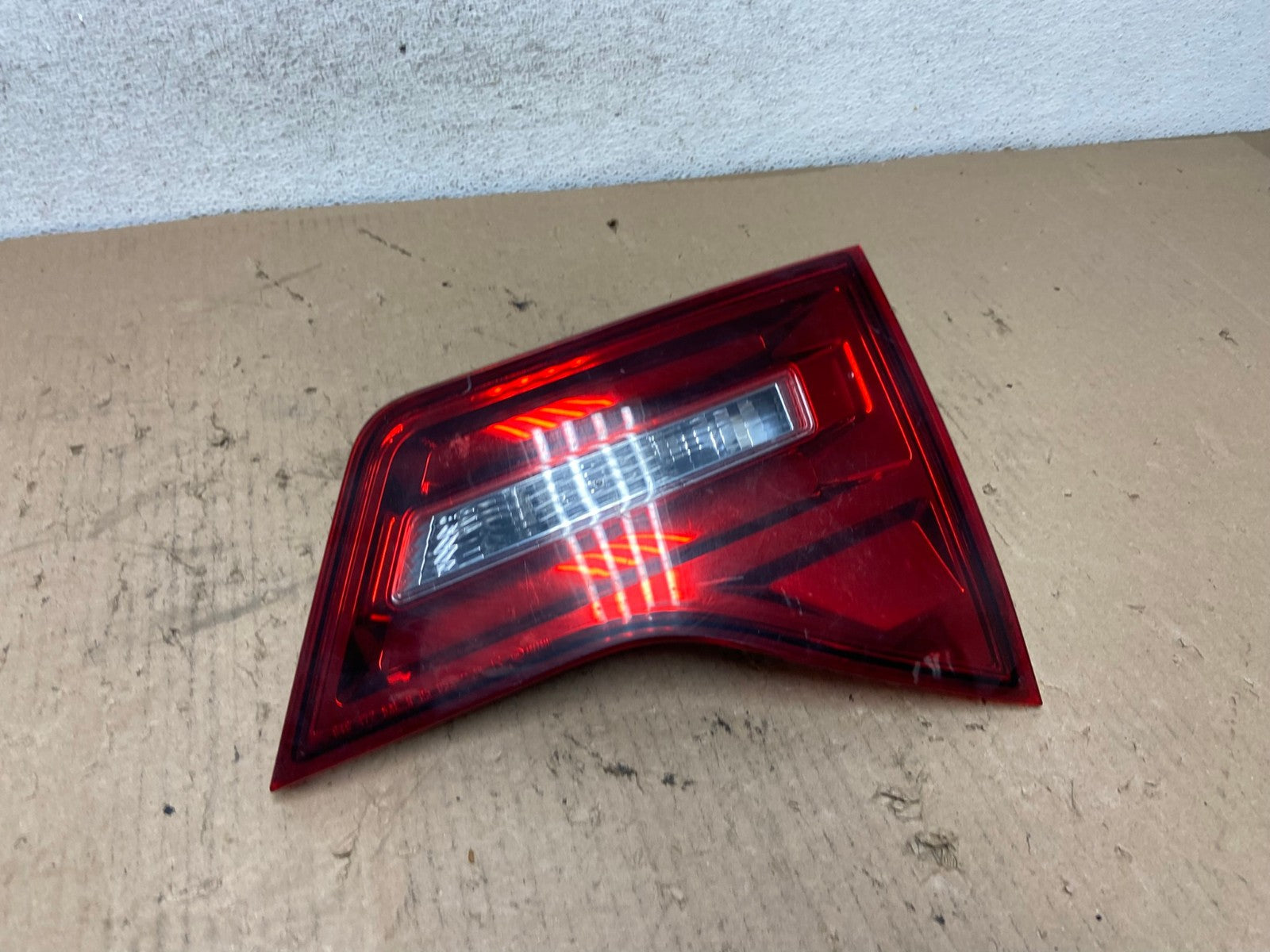 2010 - 2013 Acura Mdx Right Passenger Rh Side Inner Tail Light AF4292 LK0