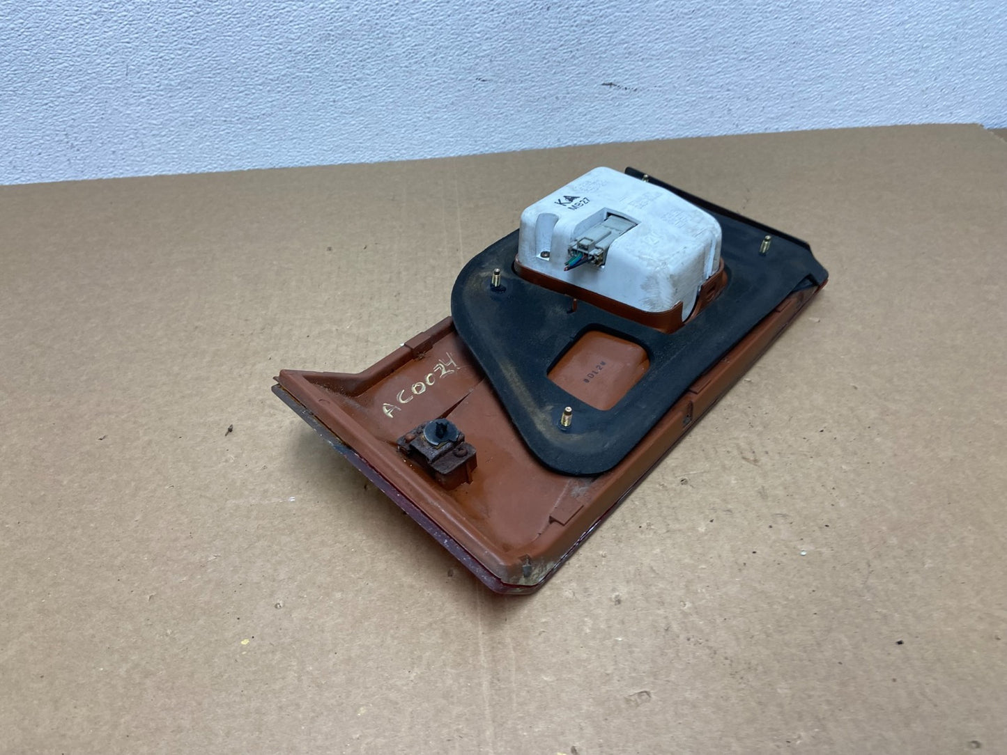 1990 to 1991 Honda Accord Coupe Left Driver LH Inner Tail Light OEM AC0024 DW6