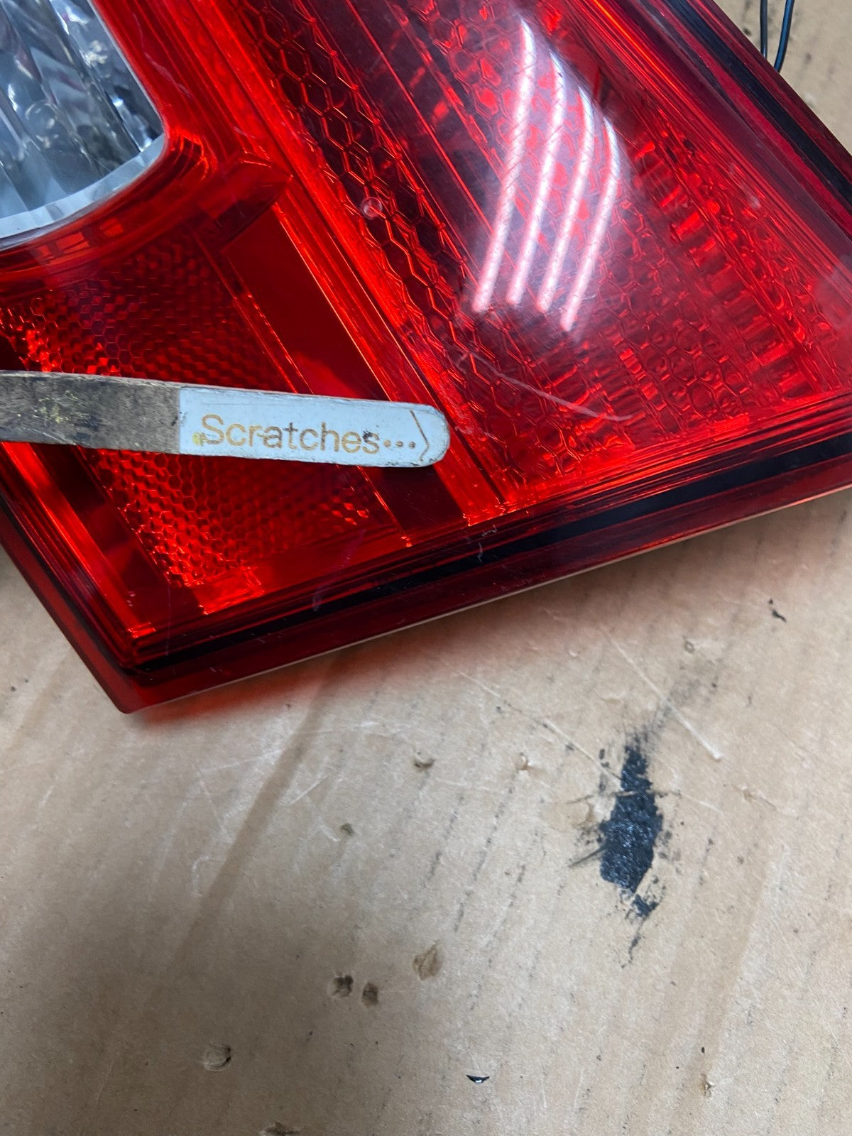 2010 - 2014 Subaru Outback Right Passenger RH Inner Tail Light AI8474 LK3