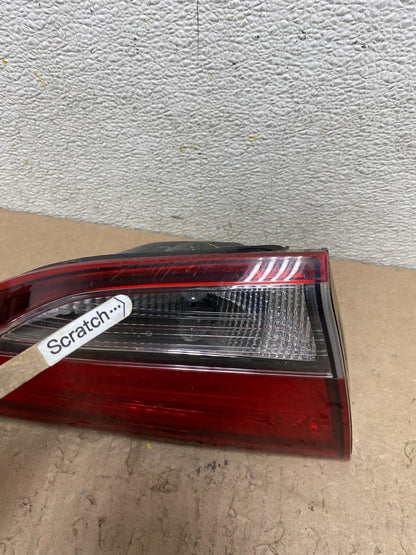 2015 to 2017 Chrysler 200 Sedan Left Driver Side Inner Tail Light Oem i3951 DG3