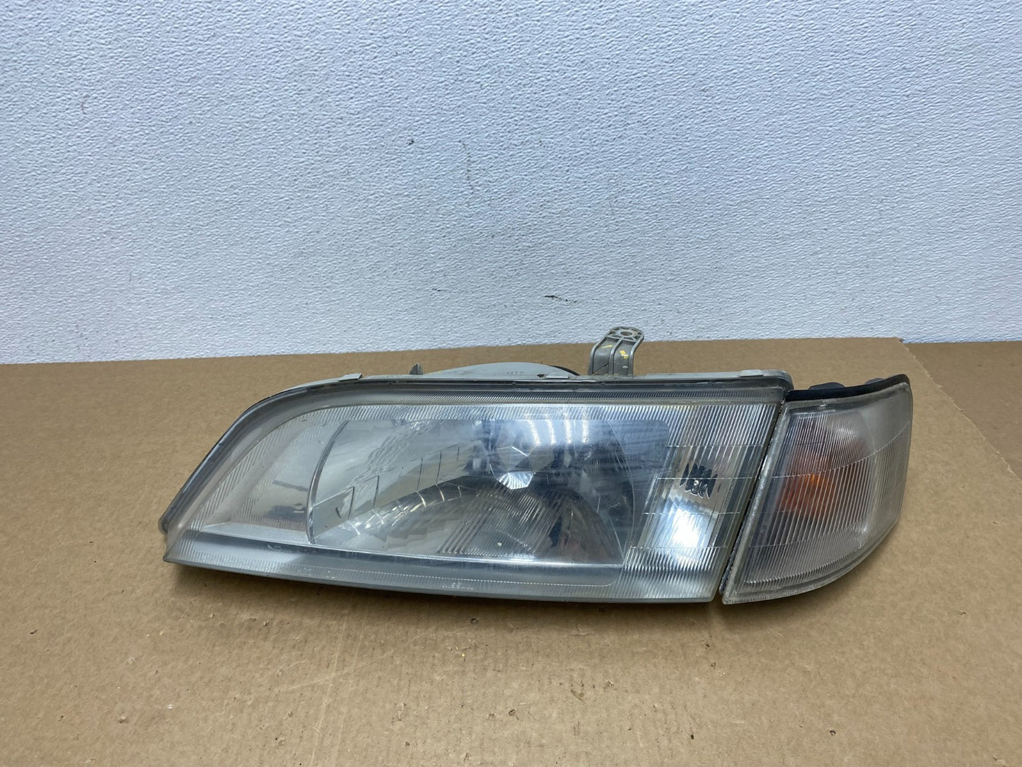 1999 to 2002 Infiniti G20 Left Driver LH Side Halogen Headlight ac1094  DG0