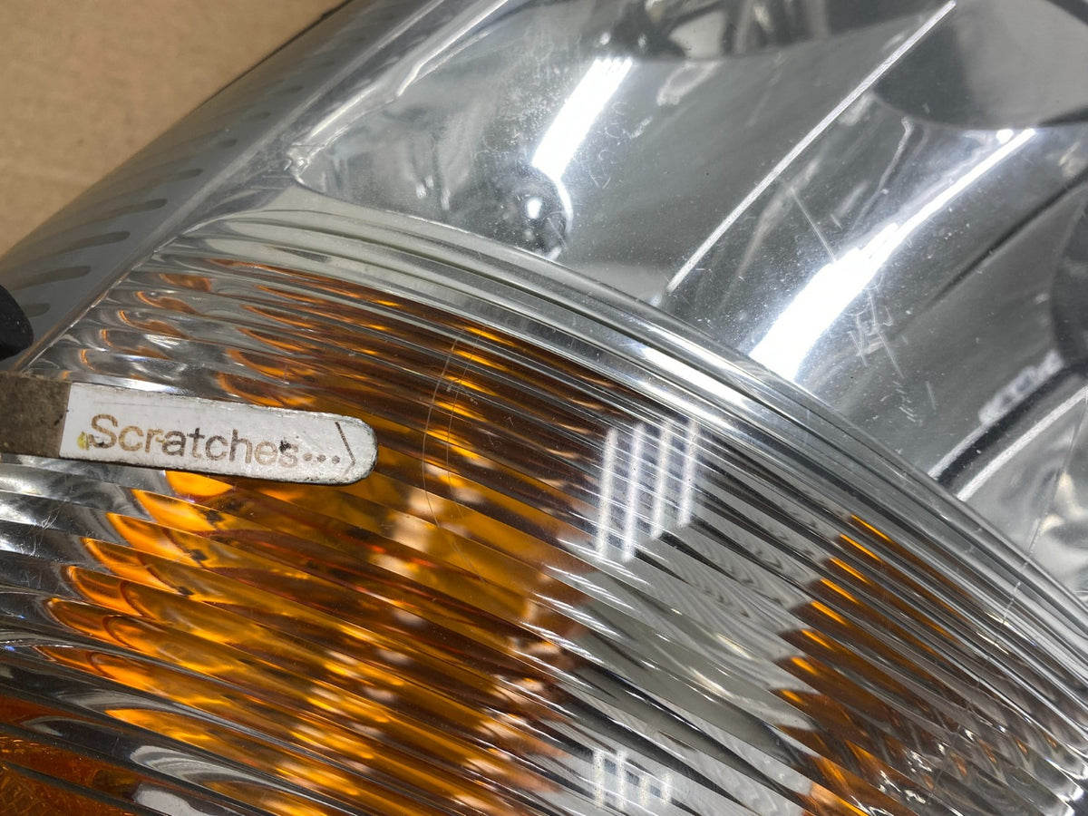 2000 to 2005 Cadillac Deville Right Passenger RH Side Headlight AH3103 DW3