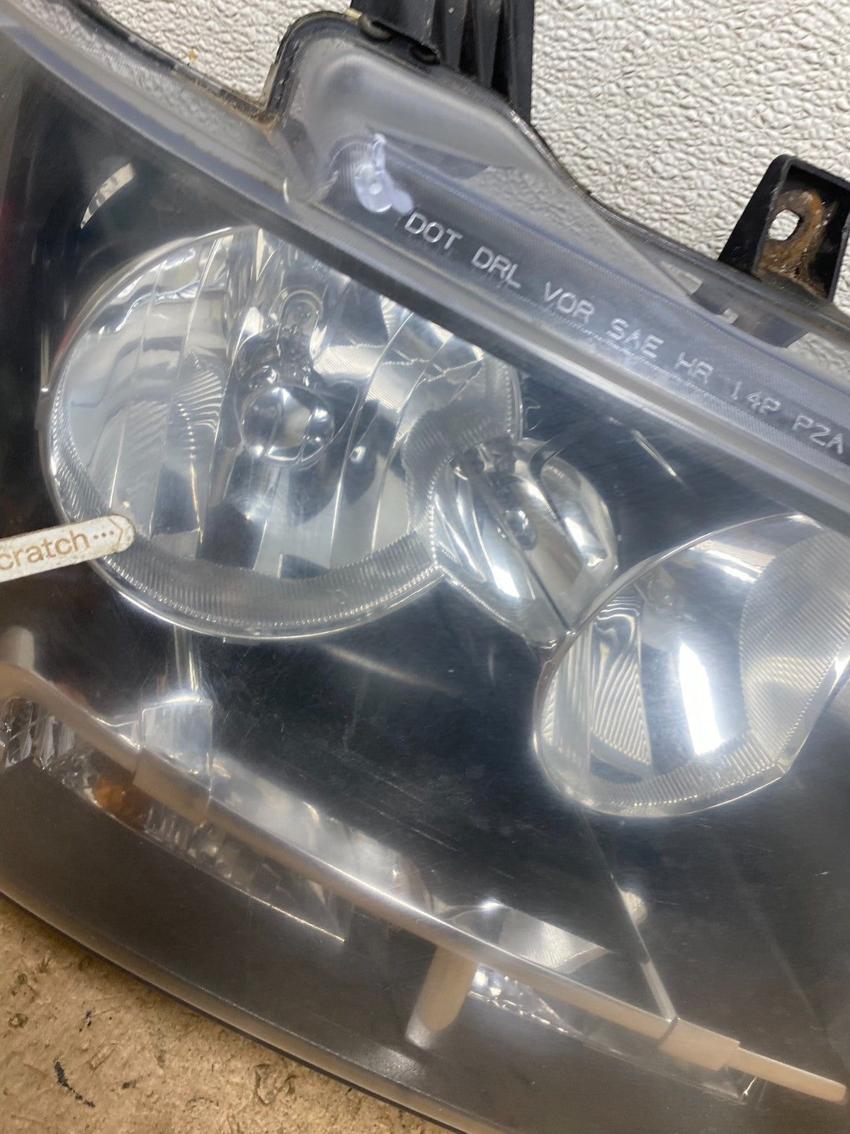 2007 to 2013 Chevrolet Suburban Tahoe Left+Right Set Headlights DEPO T0677 DW3