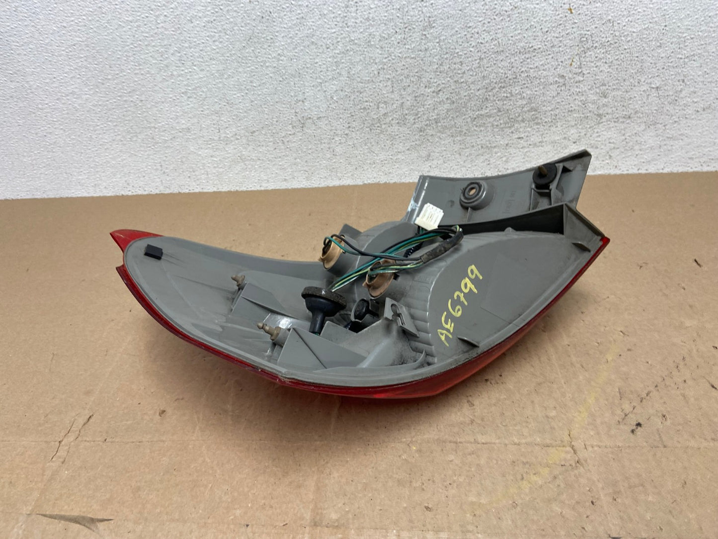 2008 to 2015 Nissan Rogue Right Passenger Rh Side Tail Light AE6799 LK6
