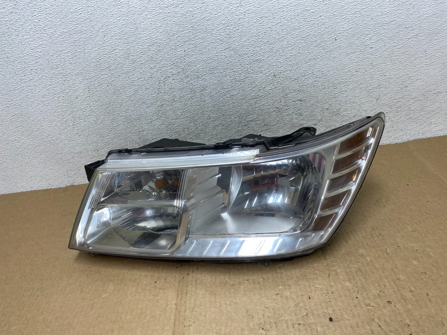 2009 to 2017 Dodge Journey Headlight Left Driver Lh Side Halogen AF9667 DW0