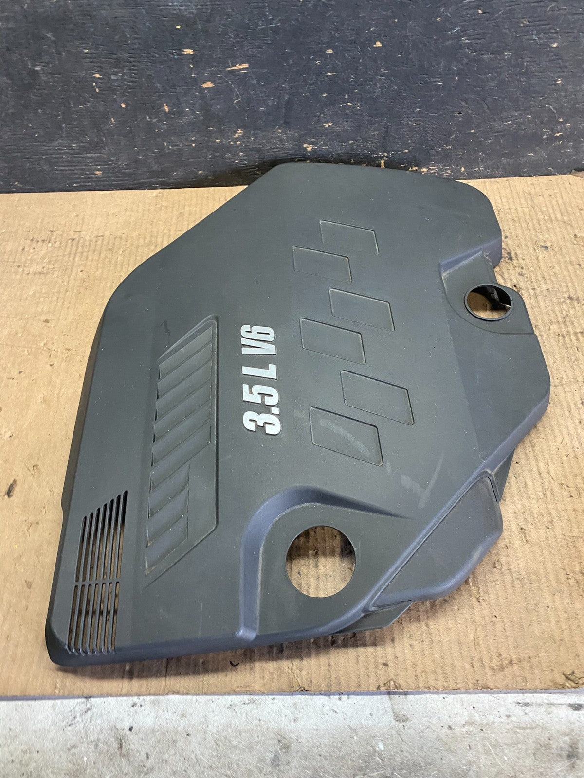 2007 to 2010 Pontiac G6 3.5L V6 Top Engine Motor Cover OEM  q0443 DG3