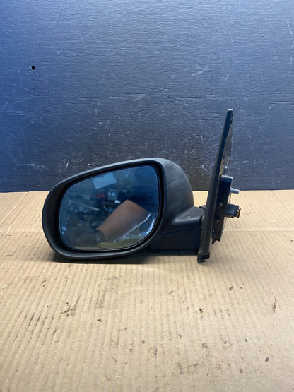 2011 to 2013 Kia Forte Left Side View Door Mirror w/turn Signal AD2966 DW6