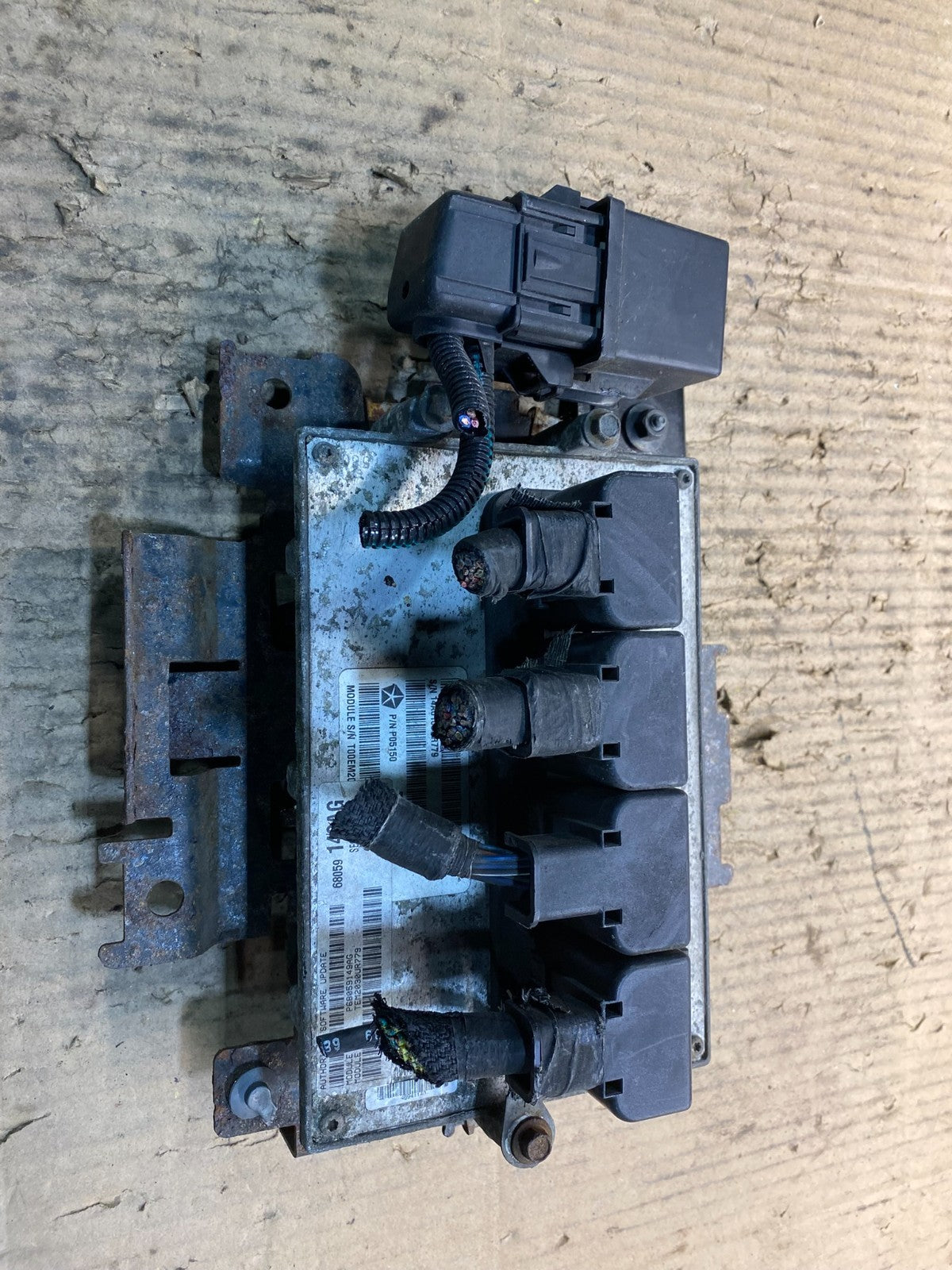2011 Jeep Grand Cherokee 5.7L ECM ECU Engine Control Computer Modul y1521 DG0
