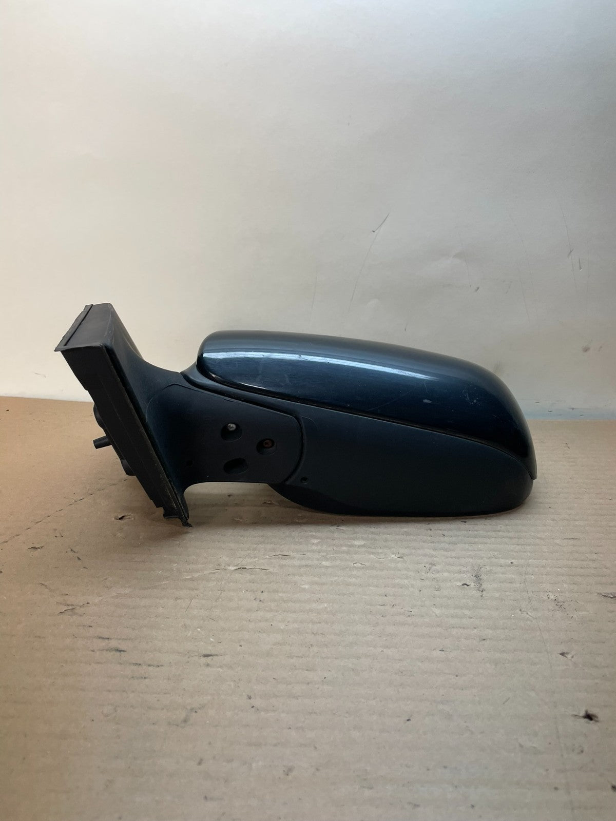 2009 to 2013 Toyota Corolla Left Driver Door View Mirror AH8706 DG3