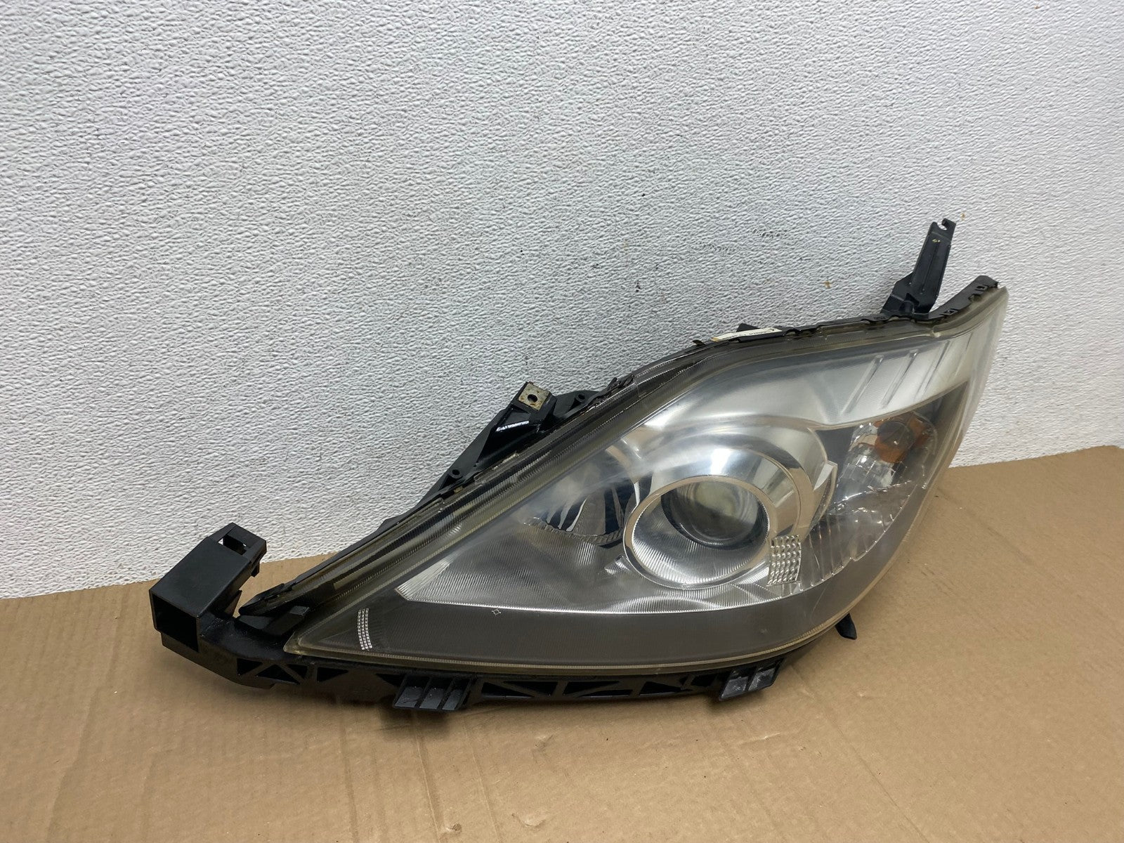 2008 2009 2010 Mazda 5 Left Driver LH Side Headlight Xenon HID AE8905 LK2