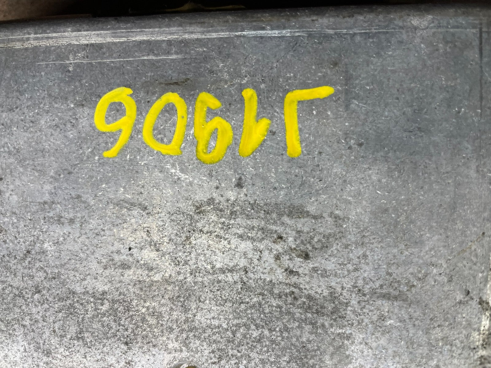 1998 Ford F-150 F150 Engine Control Unit ECU Computer Module j1906 DG3