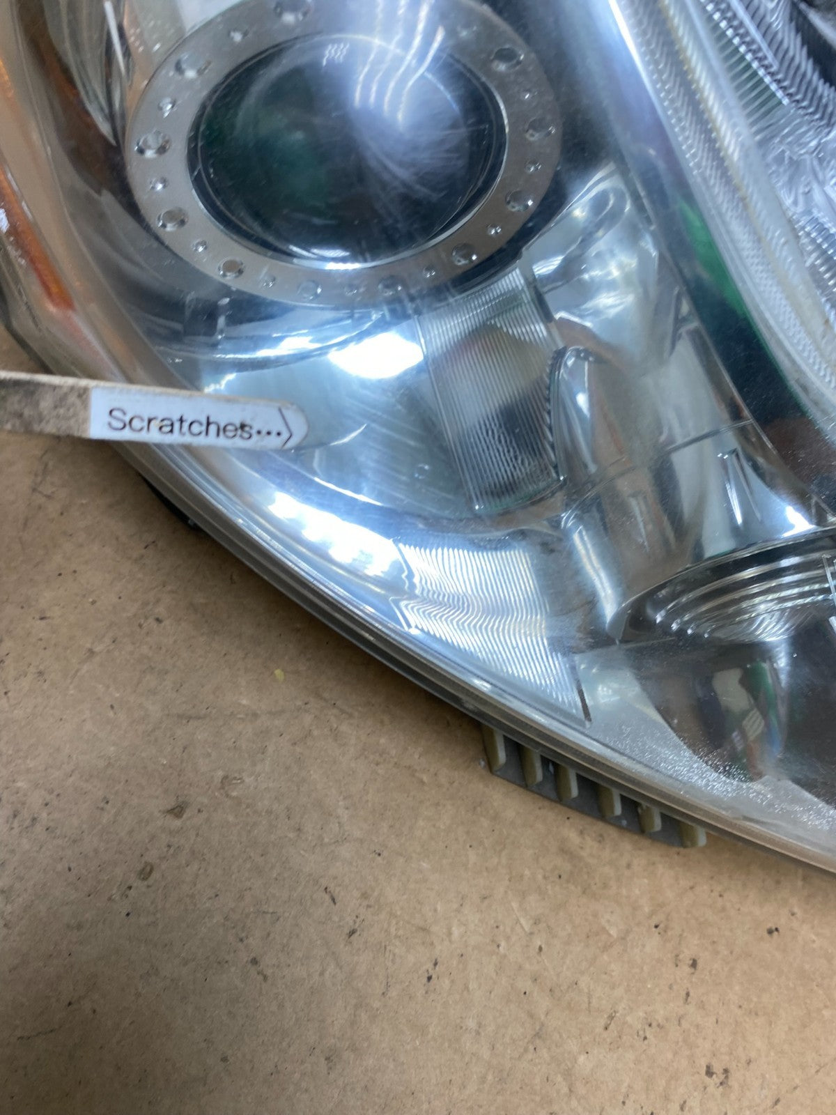 2010-2012 Infiniti G37 Right Passenger Side Xenon HID Headlight AE3175 DW3