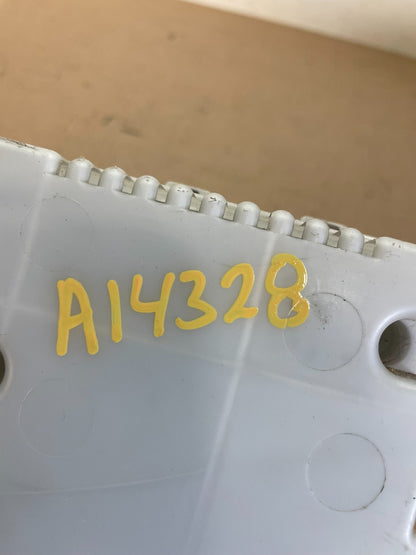 2003 to 2006 Mitsubishi Fuso Speedometer Cluster Gauge 157530-4830 ai4328 DG10