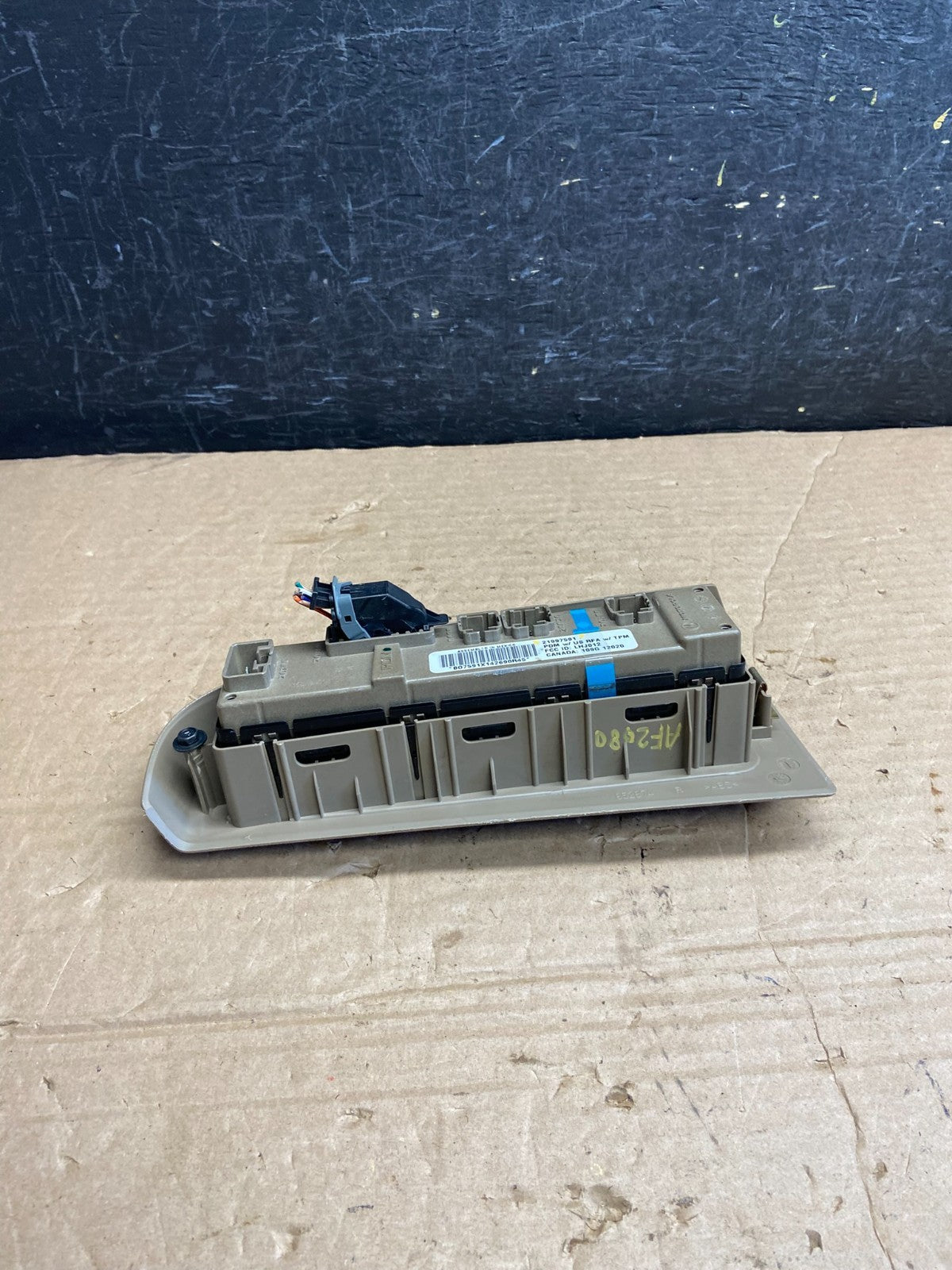 2003-2006 Chevrolet Silverado Right Passenger RH Window Switch AF2080 DW3