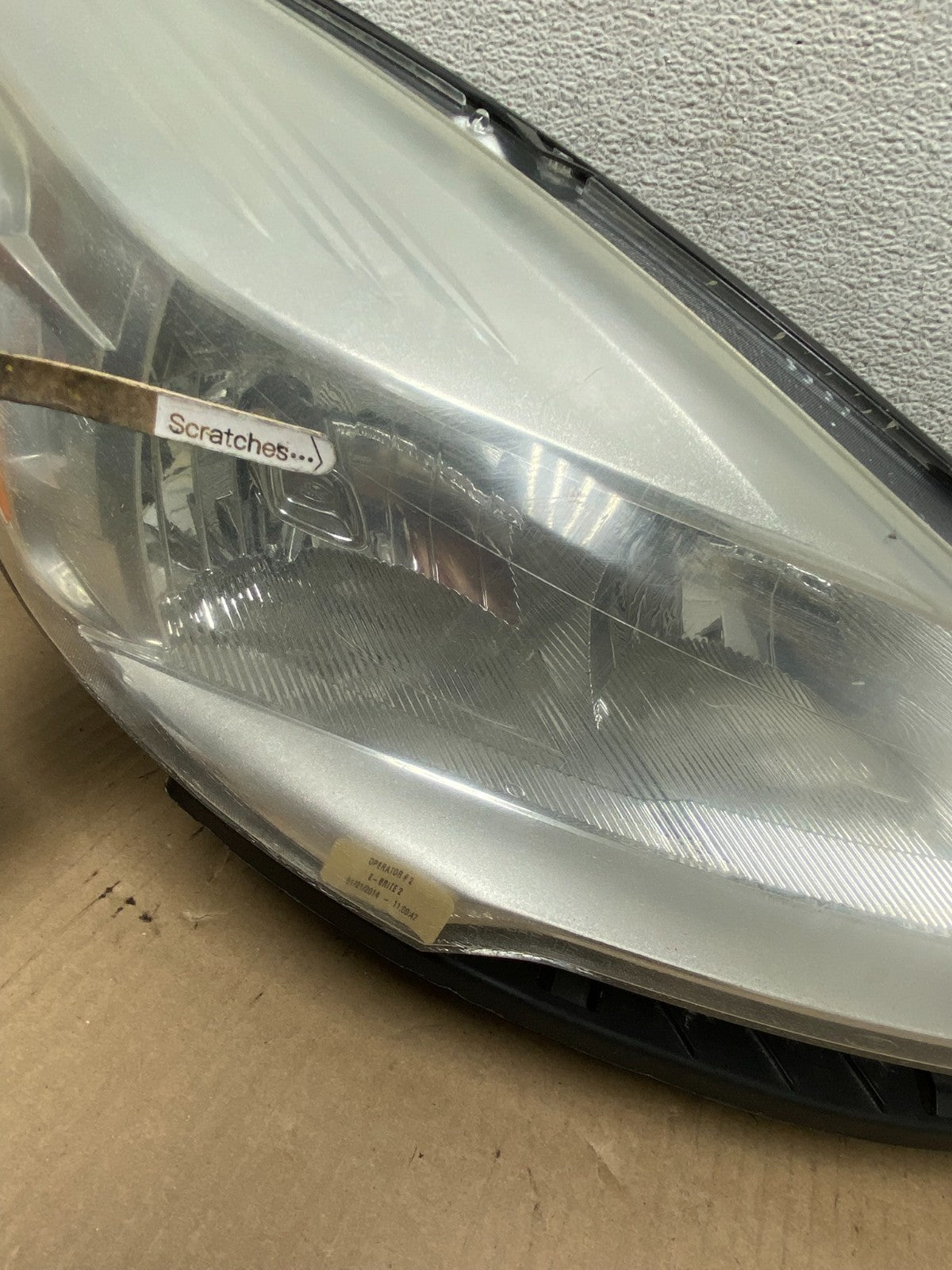 2013 - 2016 Ford Escape Headlight Right Passenger RH Side Halogen AG7912 DW3