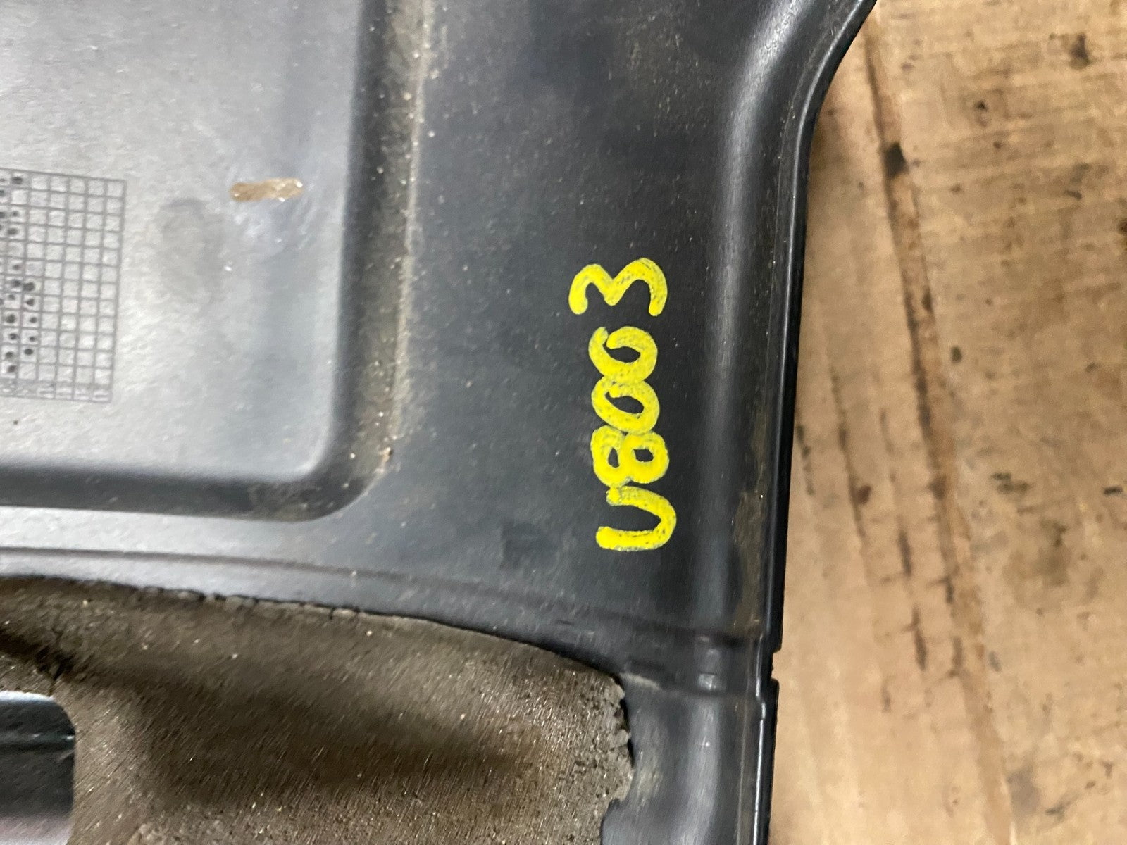 2007 to 2014 Volvo XC90 3.2L Upper Top Engine Motor Dust Cover U8003 DG9