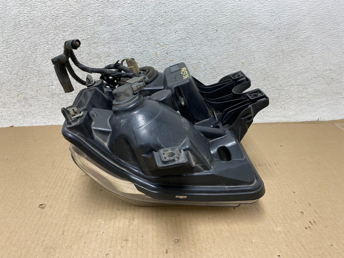 2008 to 2010 Ford F250 Super Duty Right Passenger RH Side Headlight AH5736 DW5