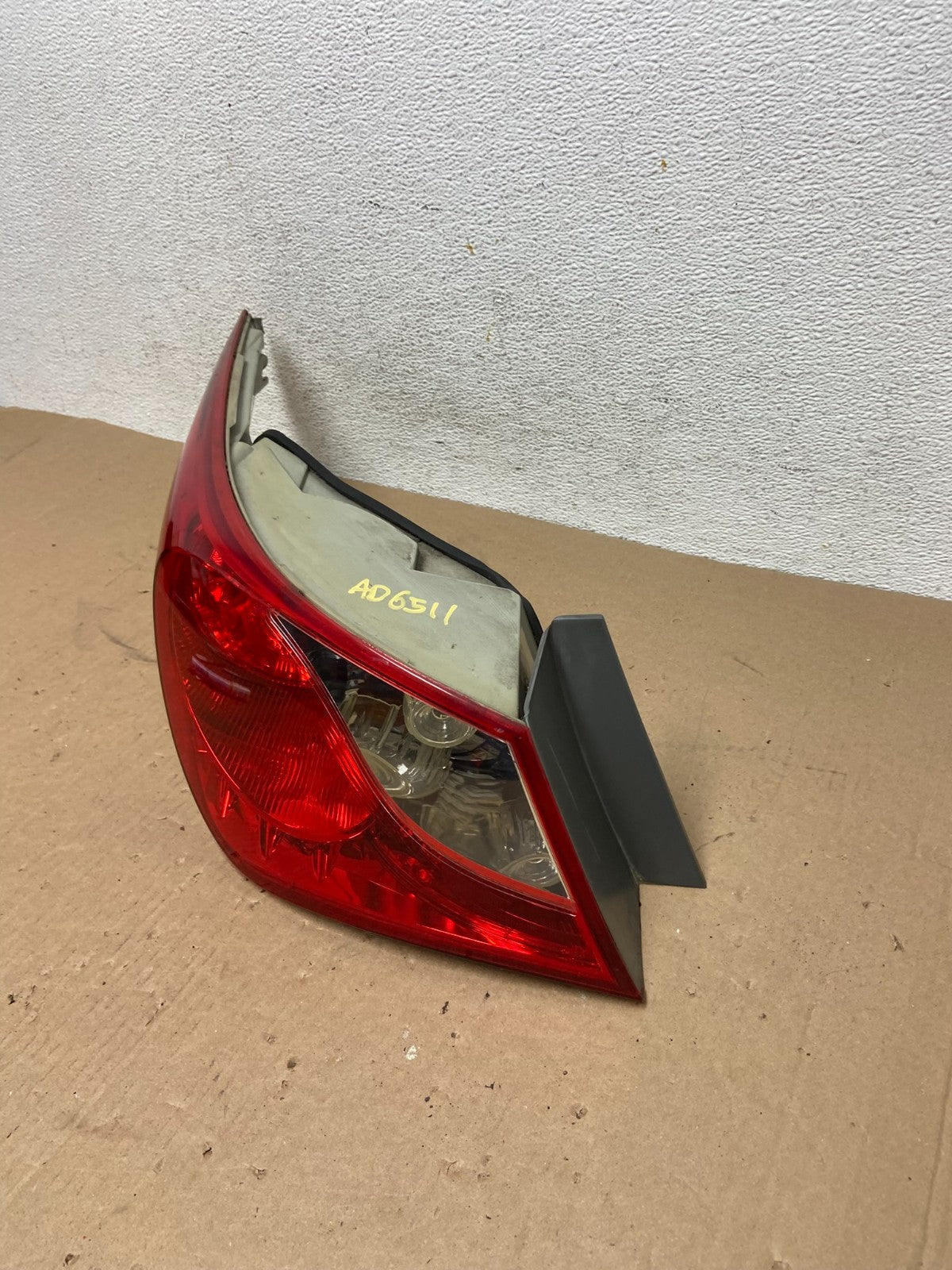 2011 2012 2013 Hyundai Sonata Left Driver LH Side Tail Light AD6511 DW1