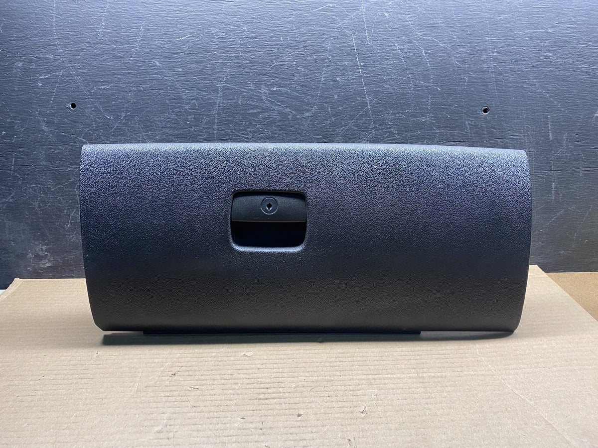 2008 to 2009 Hummer H2 Glove Box Door Ebony 25965507 AH9685 PS0
