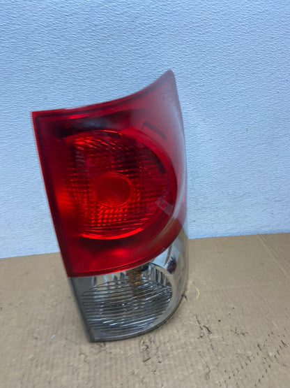 2007 to 2013 Toyota Tundra Right Passenger RH Tail Light AD1168 LK2