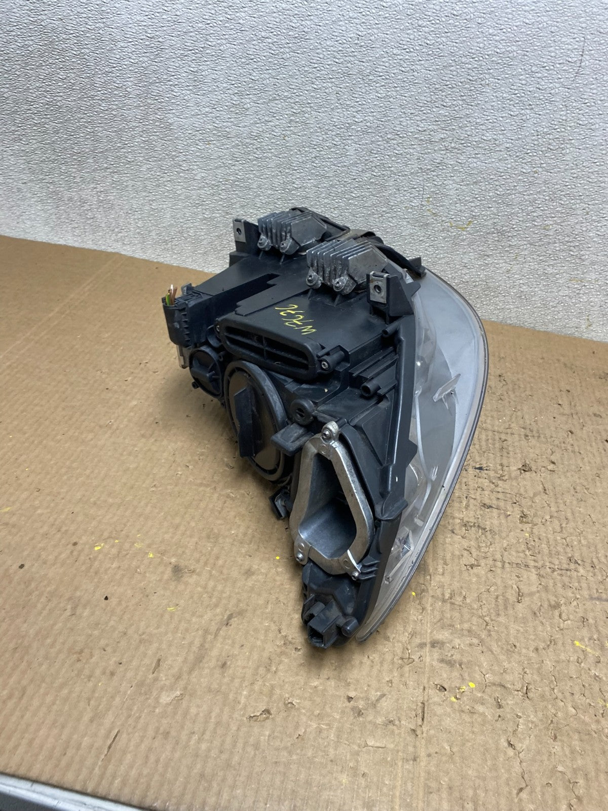 2010-2013 BMW F07 5 Gran Turismo GT Left Driver Bi-Xenon Headlight w7676 DG8