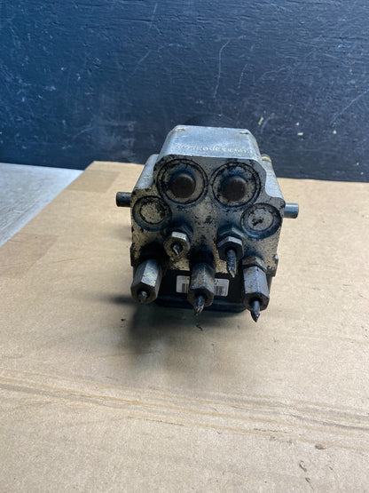 2004 2007 Ford E250 E350 Econoline Anti-Lock ABS Antilock Brake Pump AE9985 DG3