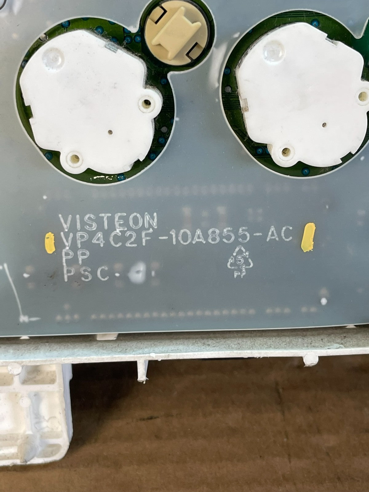 2006 Ford E350 Gauge Speedometer Cluster AF3437 DW10