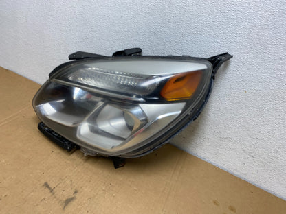 2016-2018 Chevrolet Equinox Left Driver LH Halogen Headlight AD2669 DW1