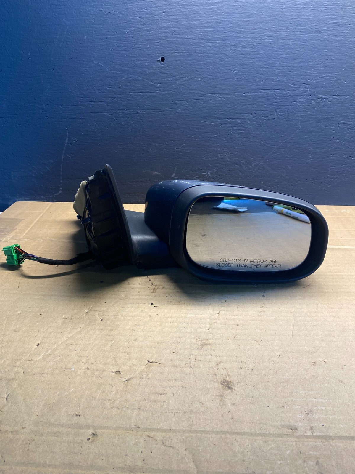 2007 to 2011 Volvo S80 Right Passenger  RH Side View Door Mirror OEM AB7045 DW5
