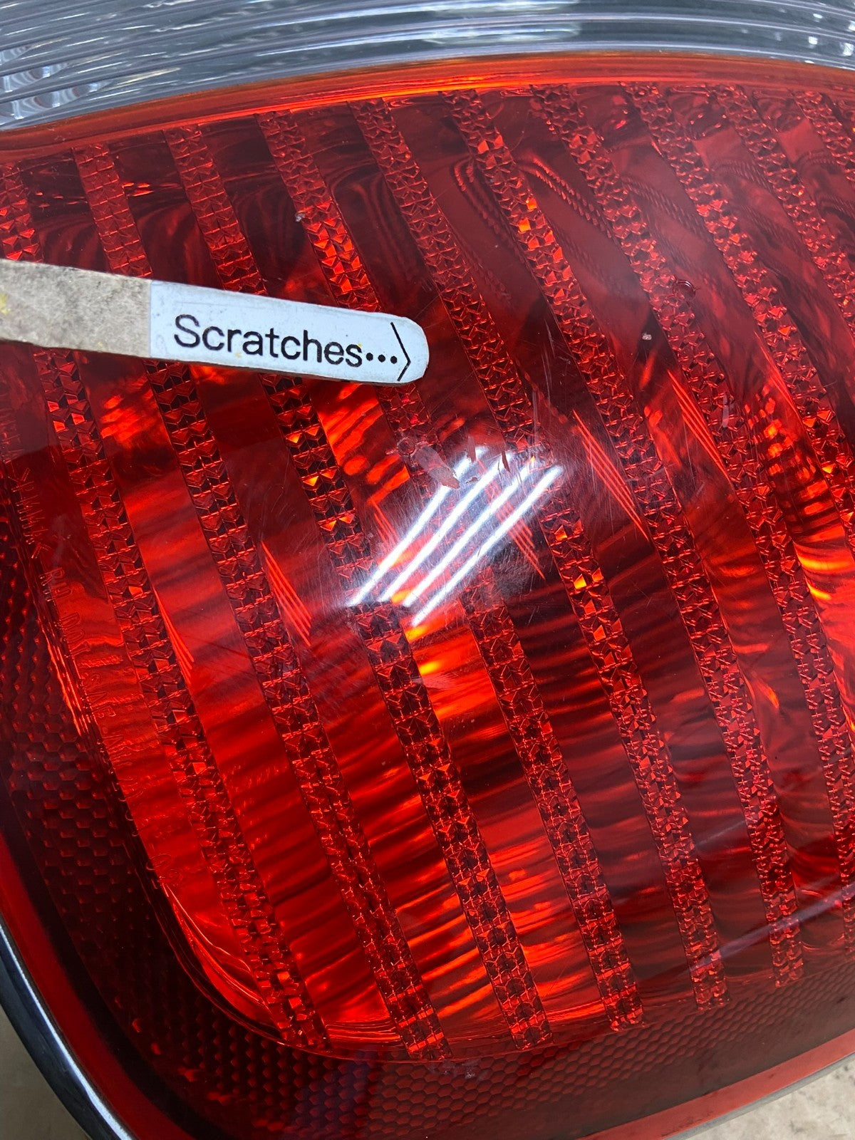2004 to 2005 Hyundai XG350 Passenger Right Side Tail Light AB4818 LK3