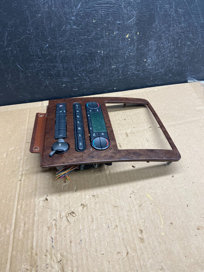 2005 to 2007 Ford Five Hundred Radio Climate Dash Bezel Surround AD2222 DG2