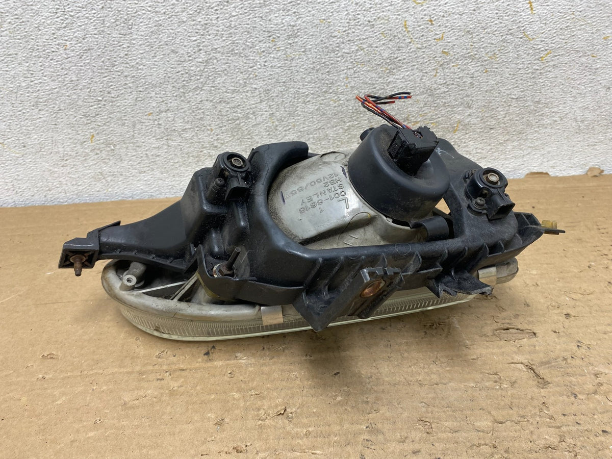 1992 to 1995 Honda Civic Left Driver LH Headlight Halogen AH9263 DG4