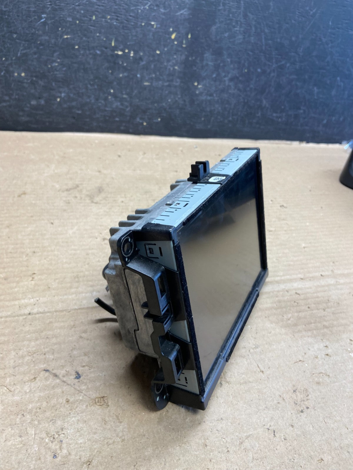 2017 Jeep Grand Cherokee Media Satellite Radio Screen Display AH3703 DG1