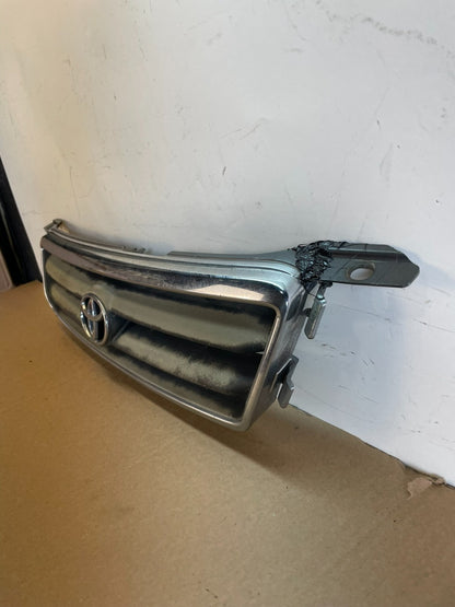 2000 to 2002 Toyota Camry Front Grill Grill AG75981