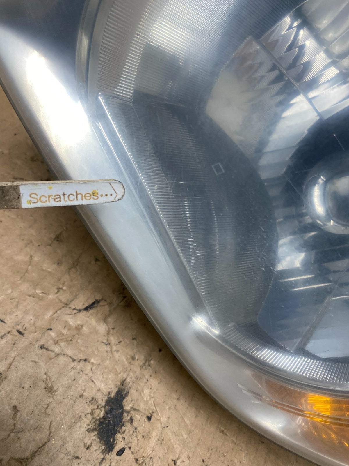 2003 to 2006 Honda Element Left Driver Lh Side Headlight AI9149 DW3
