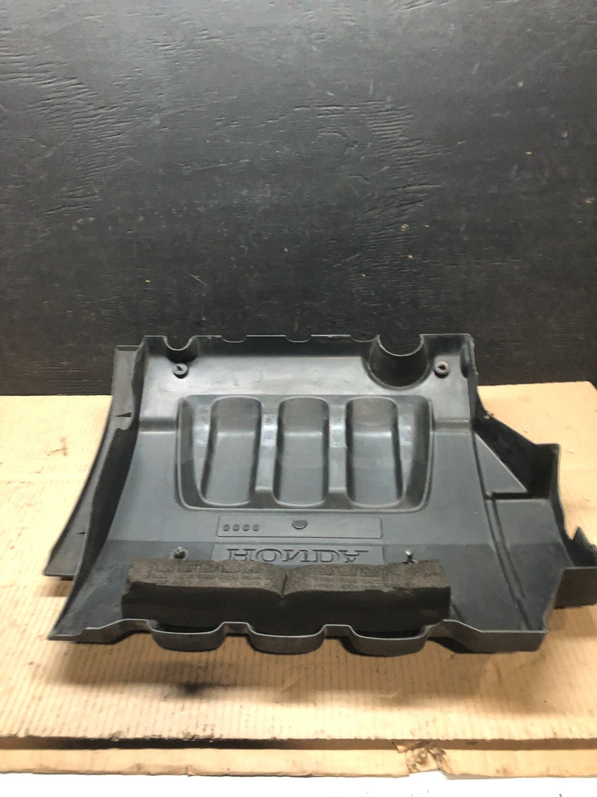 2006 to 2008 Honda Pilot Engine Cover Trim Bezel OEM G5977 DG15